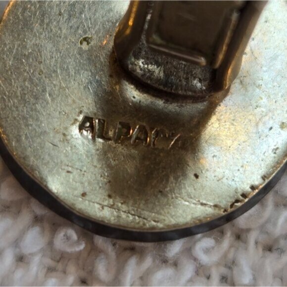 Alpaca Mexico Black and Silver Aztec Tribal Design Cufflinks - Picture 5 of 7